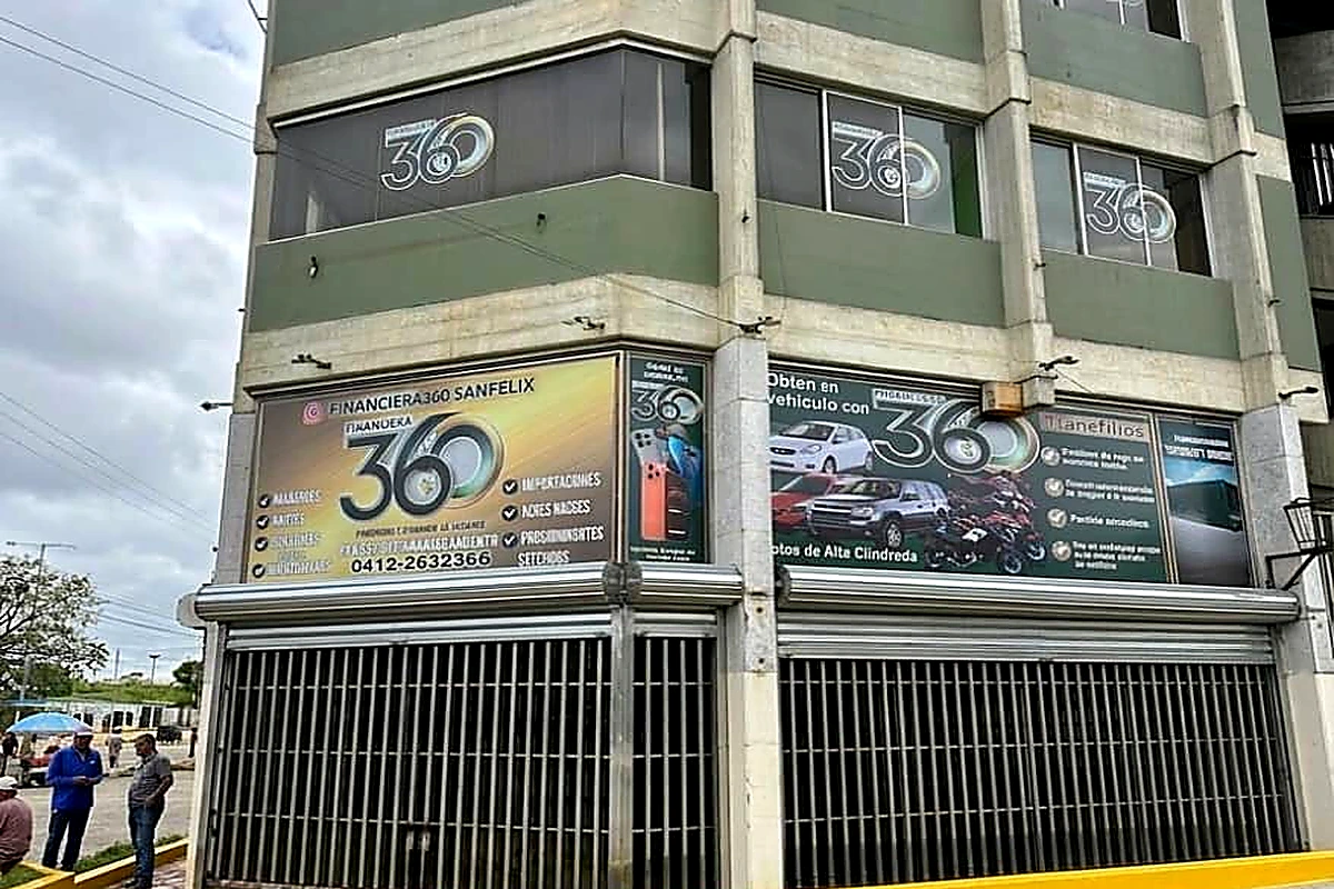 Fachada Oficial Sede San Félix